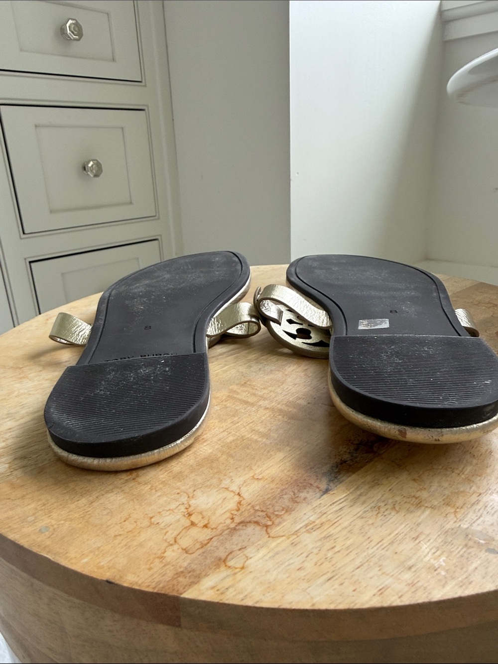 Tory Burch Metallic Silver Logo Miller Thong Sandals - Picture 6 of 6
